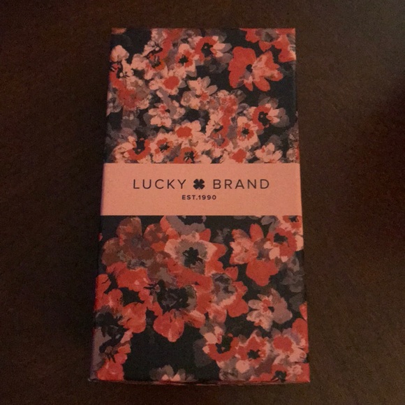 Lucky brand necklace - Picture 3 of 3